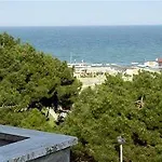 Hotel Amigos 3*