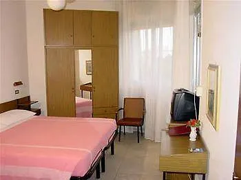 Hotel Amigos 3*