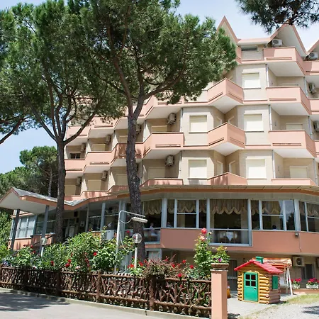 Amigos Otel